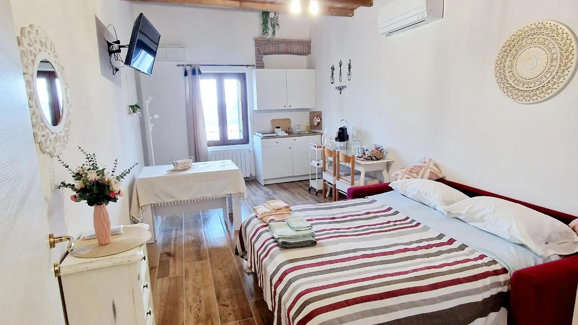Guest house La Garitta - Villa Tra Pisa E Livorno Free Parking Ac Italy
