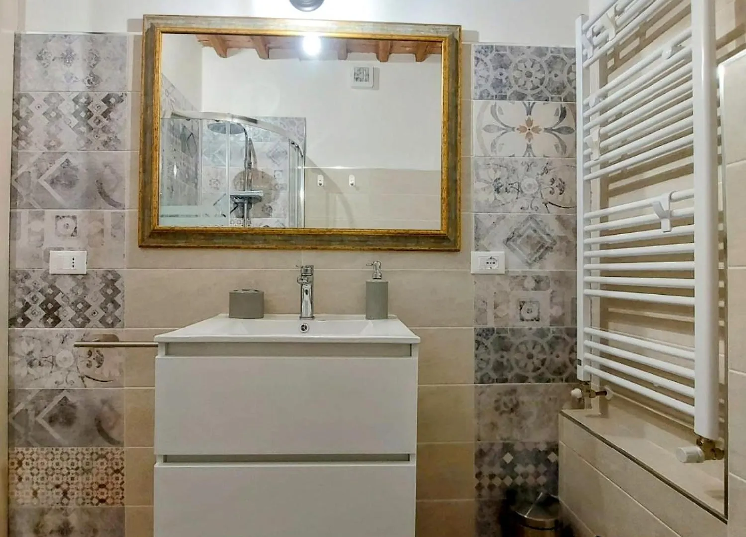 Guest house La Garitta - Villa Tra Pisa E Livorno Free Parking Ac Italy